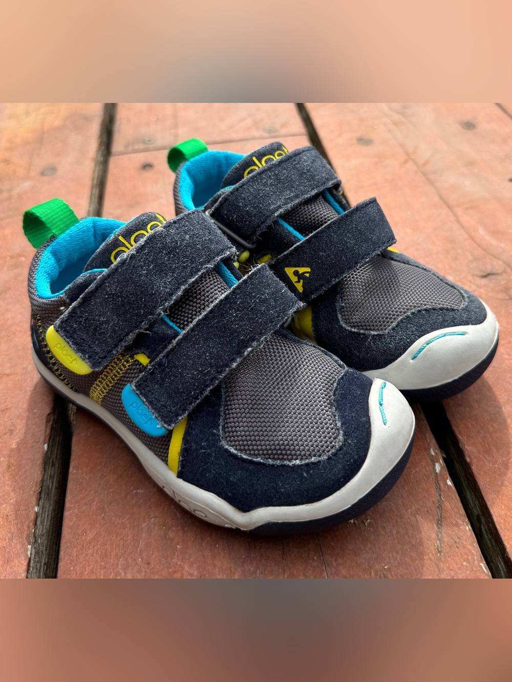 Plae Ty sneakers navy blue steel toddler size 8